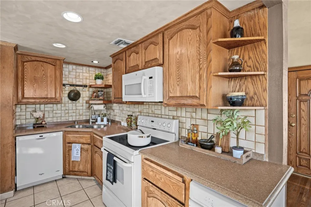 4849 San Gabriel Pico Rivera, CA 90660