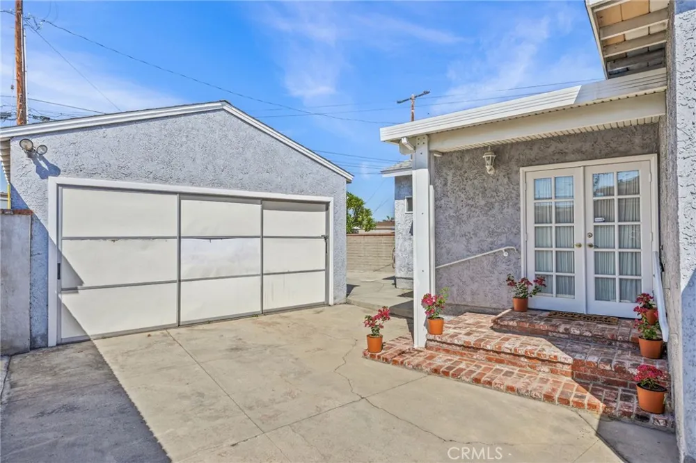 4849 San Gabriel Pico Rivera, CA 90660