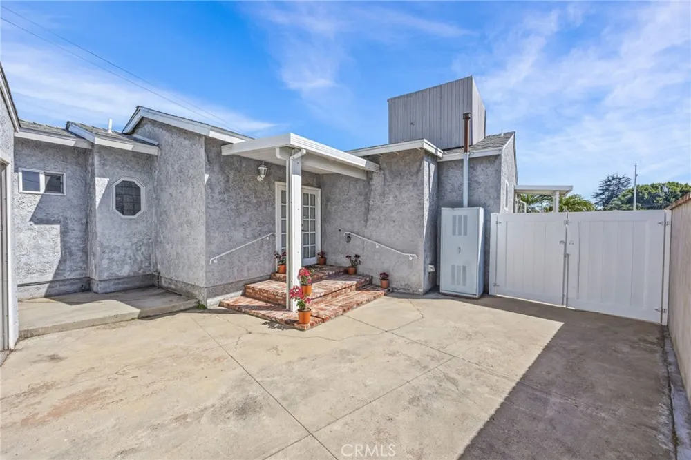 4849 San Gabriel Pico Rivera, CA 90660