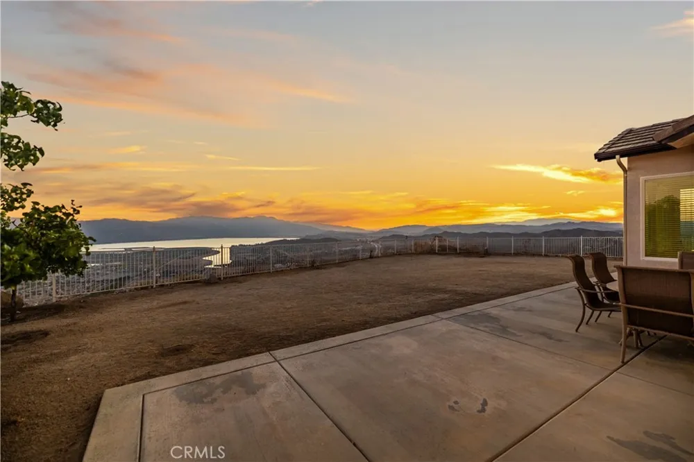 32330 Elsinore Heights Wildomar, CA 92595