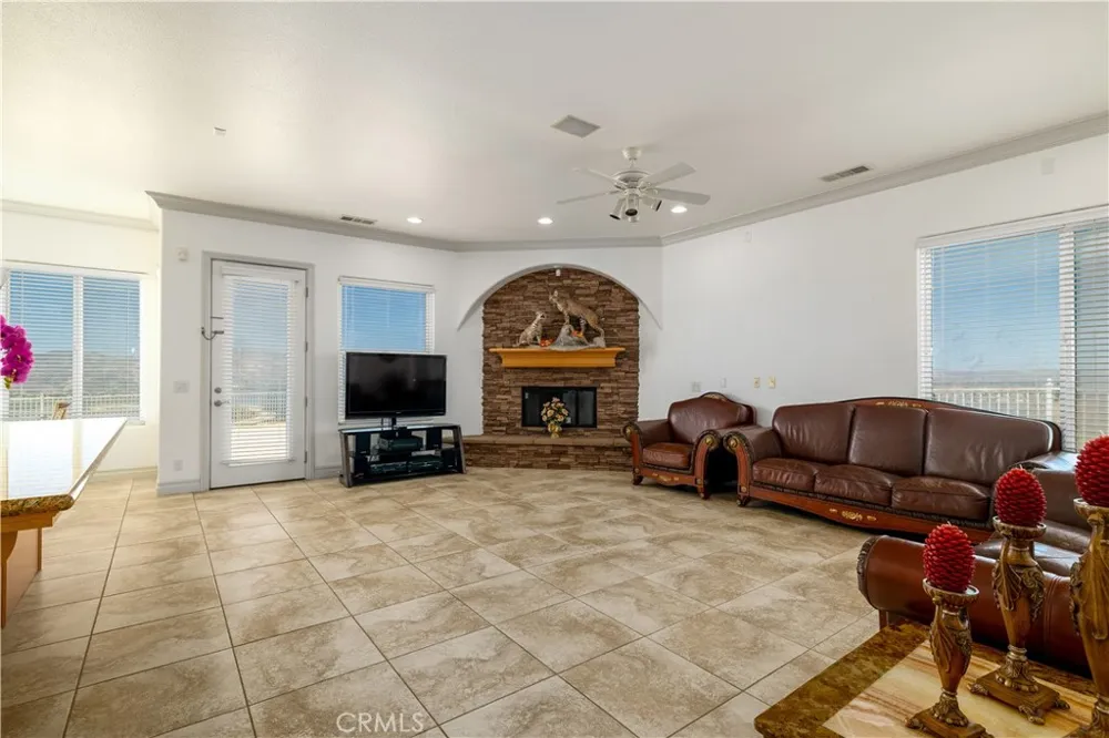 32330 Elsinore Heights Wildomar, CA 92595