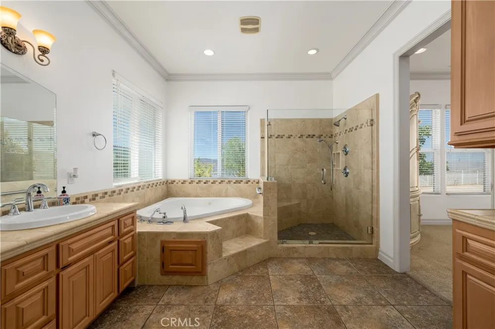 32330 Elsinore Heights Wildomar, CA 92595