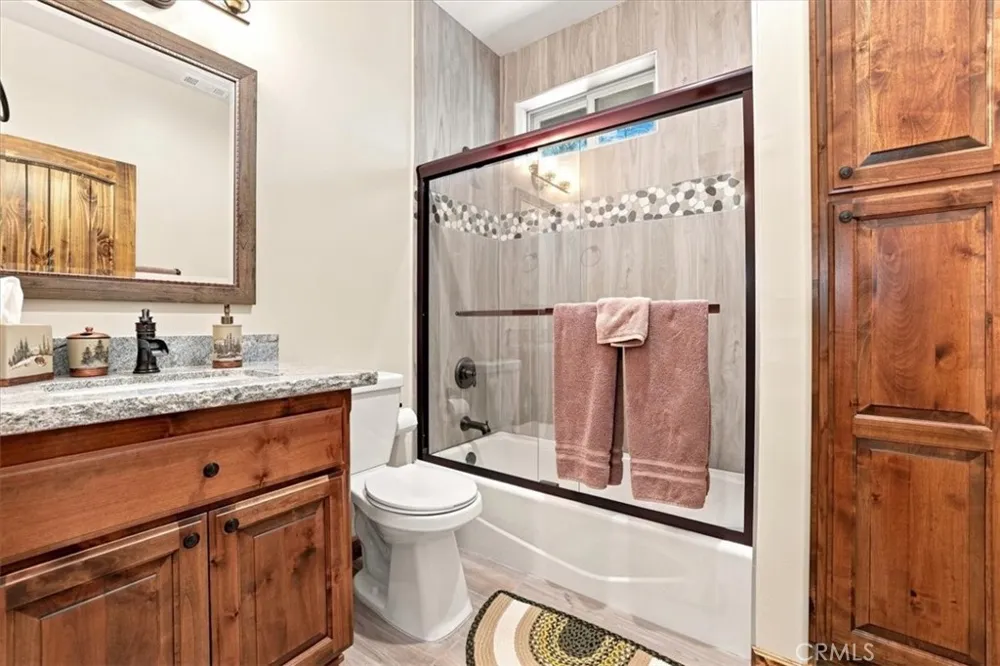 734 Tehama Big Bear Lake, CA 92315