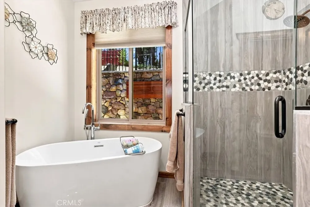 734 Tehama Big Bear Lake, CA 92315