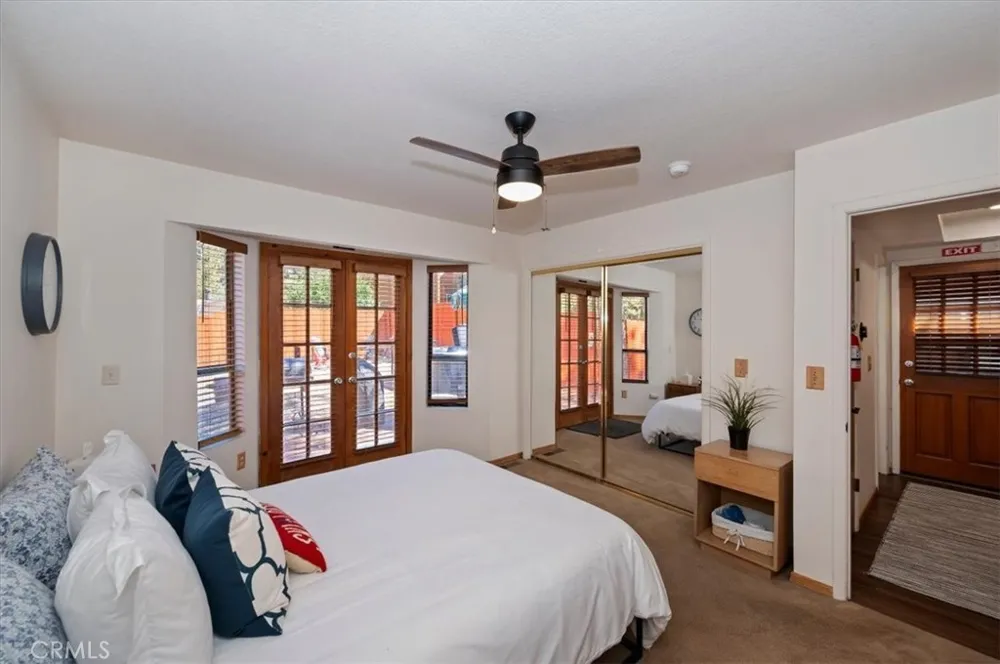 42798 Cougar Big Bear Lake, CA 92315