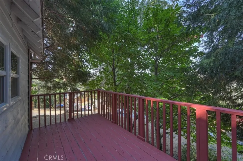 22421 Pine Cedarpines Park, CA 92322