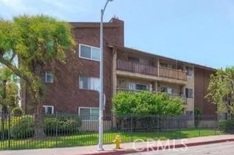 8505 Columbus Avenue #304 North Hills, CA 91343