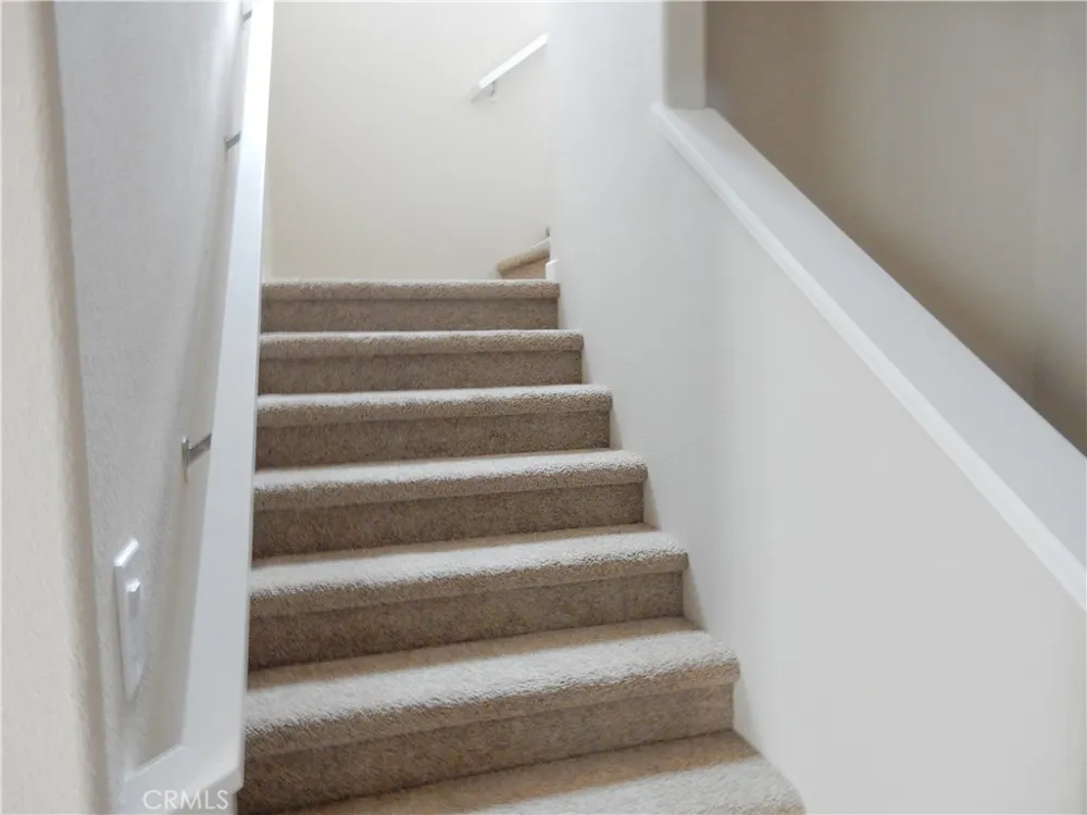 460 Pinewood Rialto, CA 92376