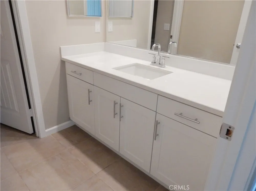 460 Pinewood Rialto, CA 92376
