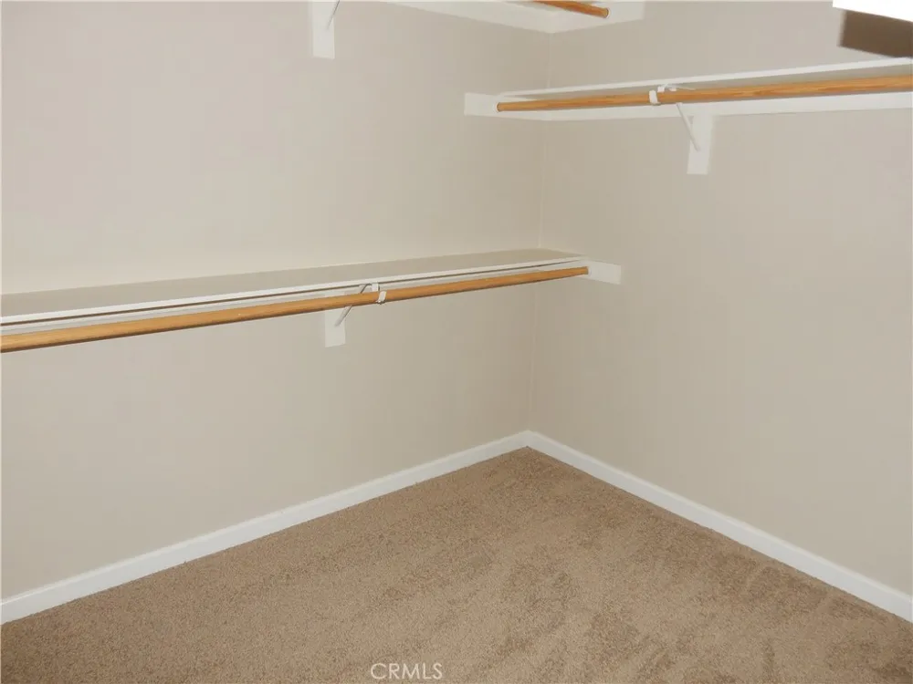 460 Pinewood Rialto, CA 92376