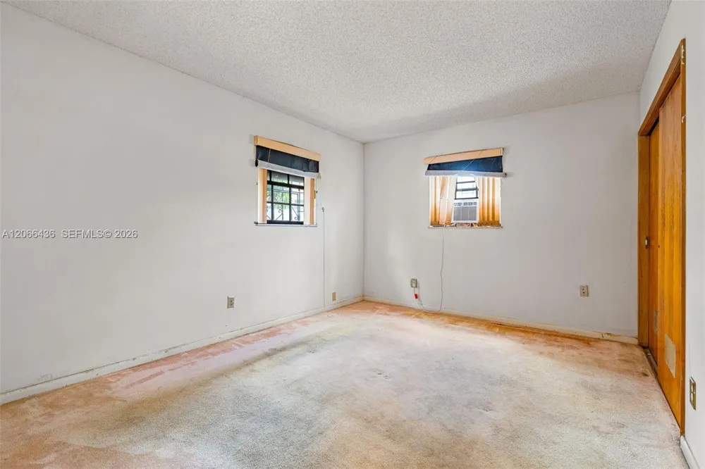 11985 SW 181st Ter Miami, FL 33177