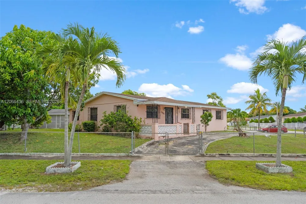11985 SW 181st Ter Miami, FL 33177