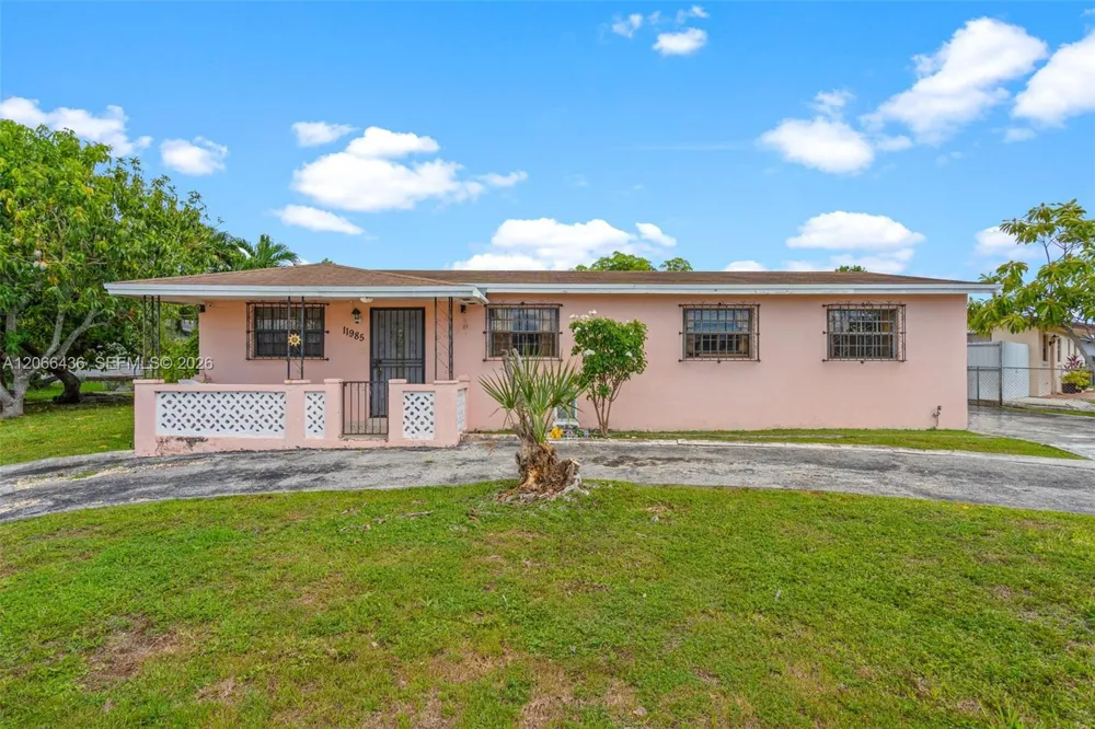 11985 SW 181st Ter Miami, FL 33177
