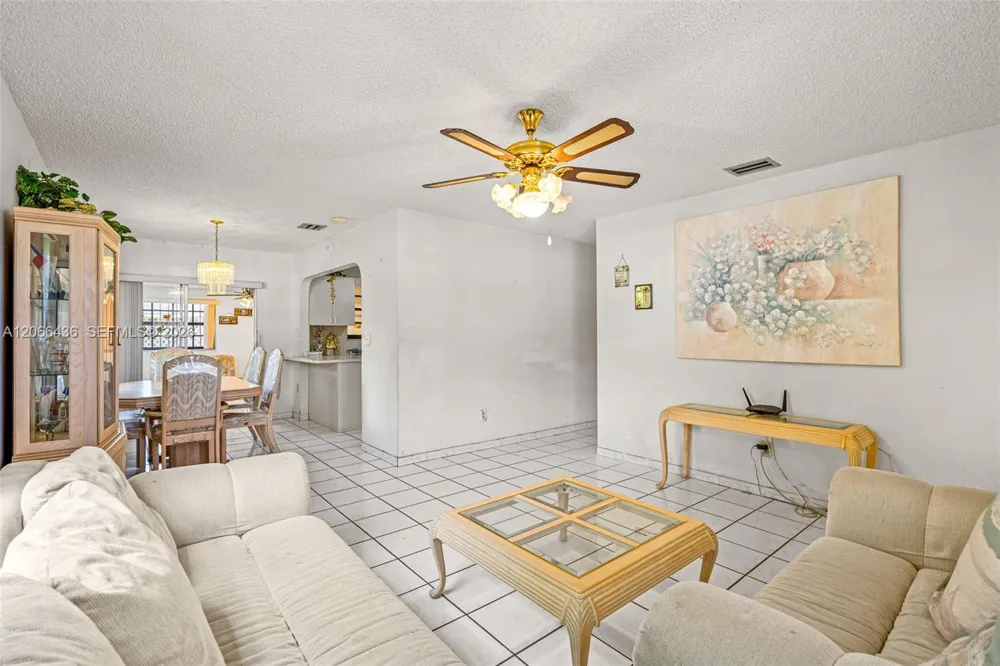 11985 SW 181st Ter Miami, FL 33177
