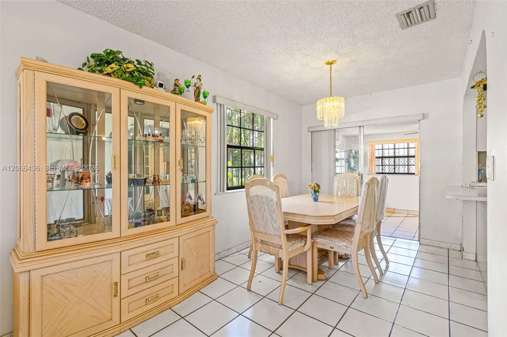11985 SW 181st Ter Miami, FL 33177