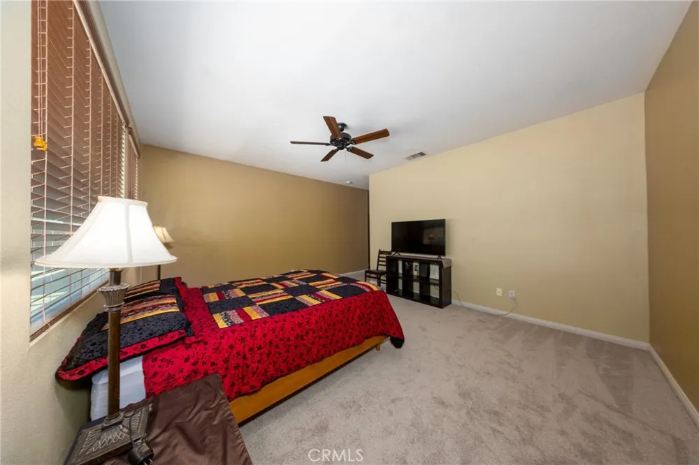 14855 Noblewood Lake Elsinore, CA 92530