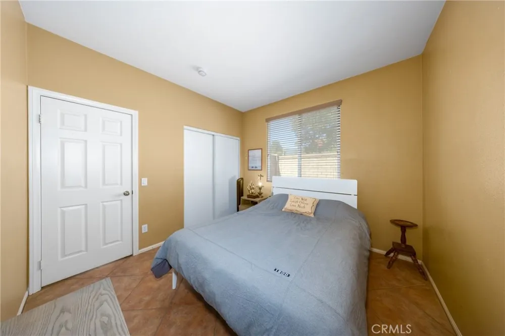 14855 Noblewood Lake Elsinore, CA 92530