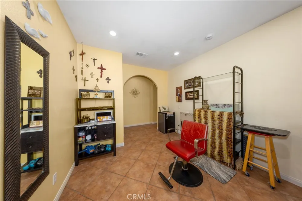 14855 Noblewood Lake Elsinore, CA 92530