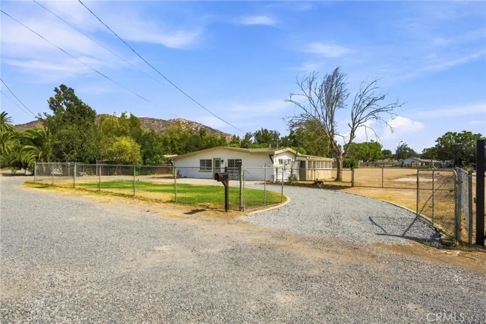 1020 Frontier Road Norco, CA 92860