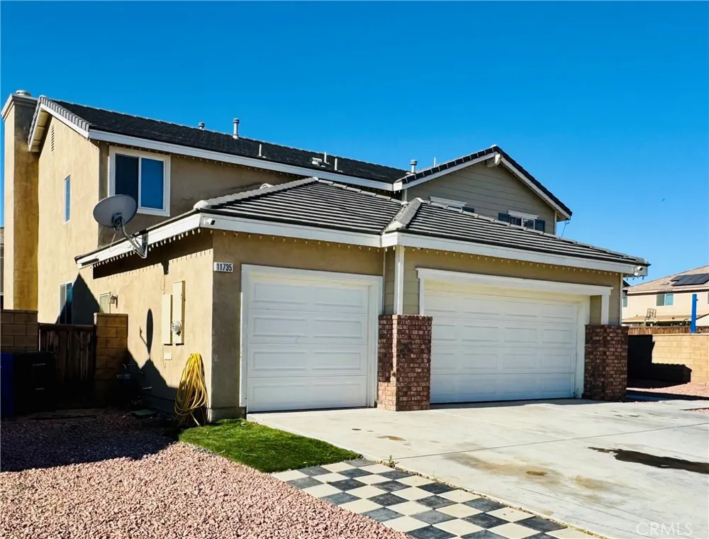 11735 Alana Victorville, CA 92392