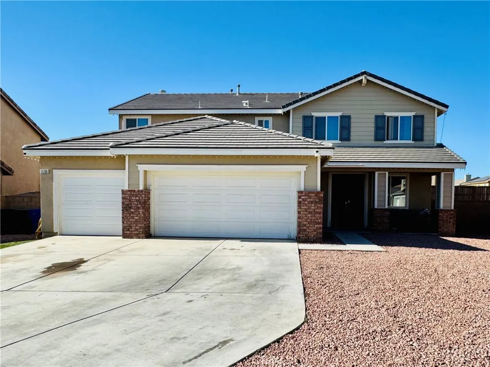 11735 Alana Victorville, CA 92392