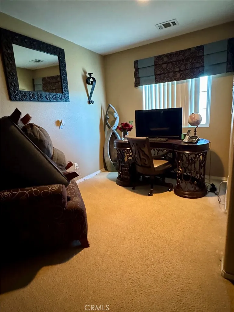 11735 Alana Victorville, CA 92392