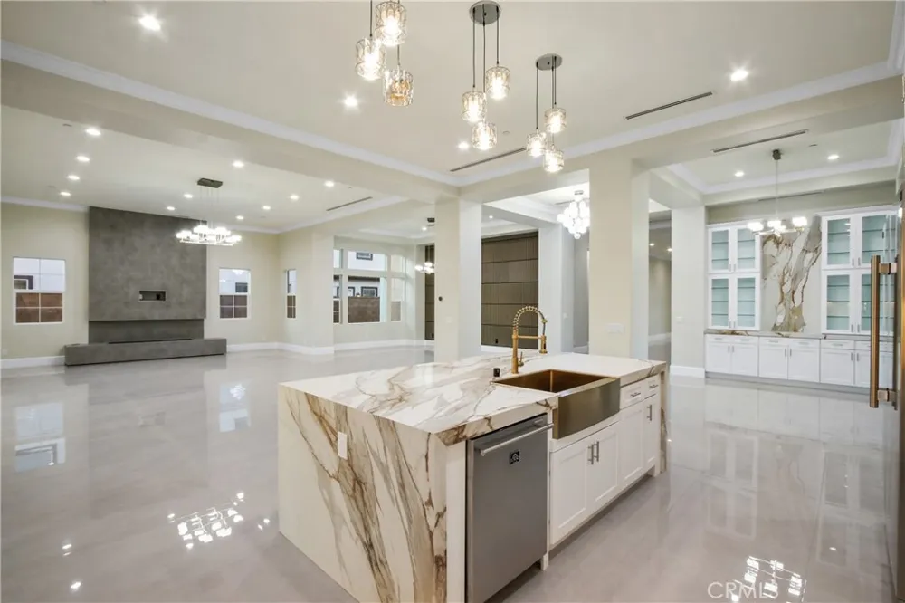 13715 Copley Rancho Cucamonga, CA 91739