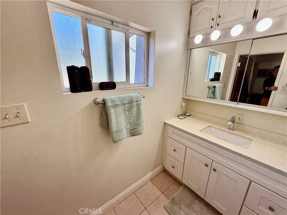2607 W Olive Avenue Fullerton, CA 92833