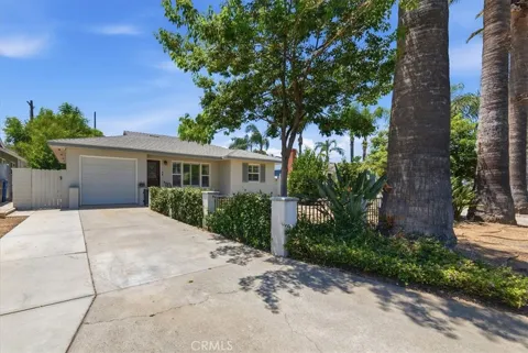 4158 Gardena Drive
