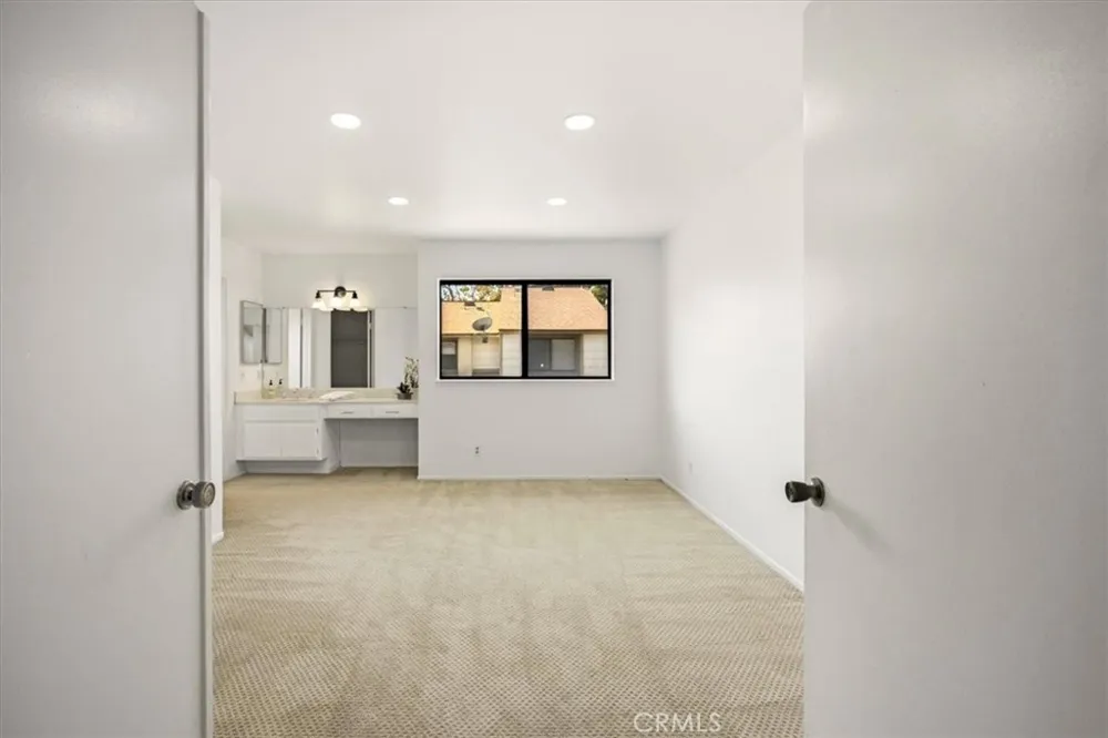 1031 S Palmetto #S8 Ontario, CA 91762