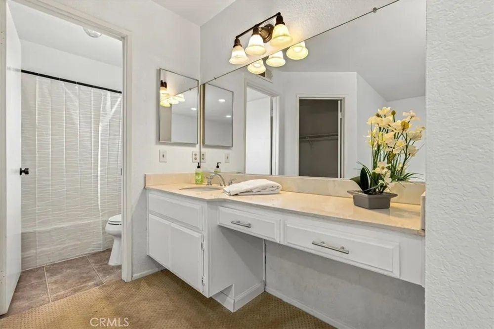 1031 S Palmetto #S8 Ontario, CA 91762