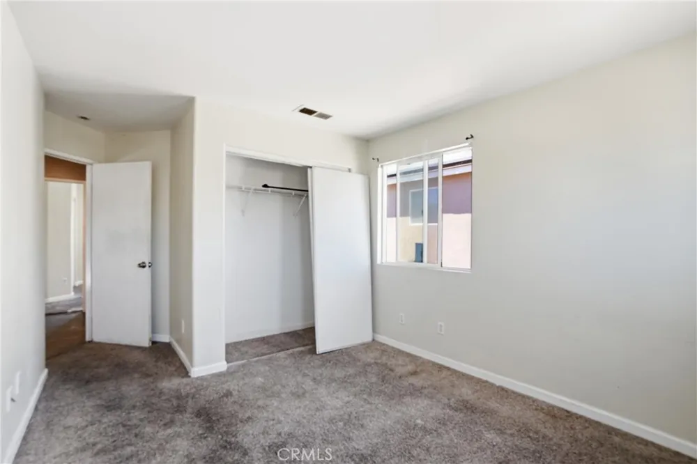300 Date Street Lake Elsinore, CA 92530