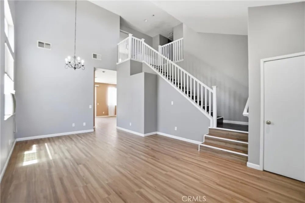 300 Date Street Lake Elsinore, CA 92530
