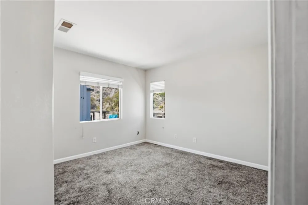 300 Date Street Lake Elsinore, CA 92530