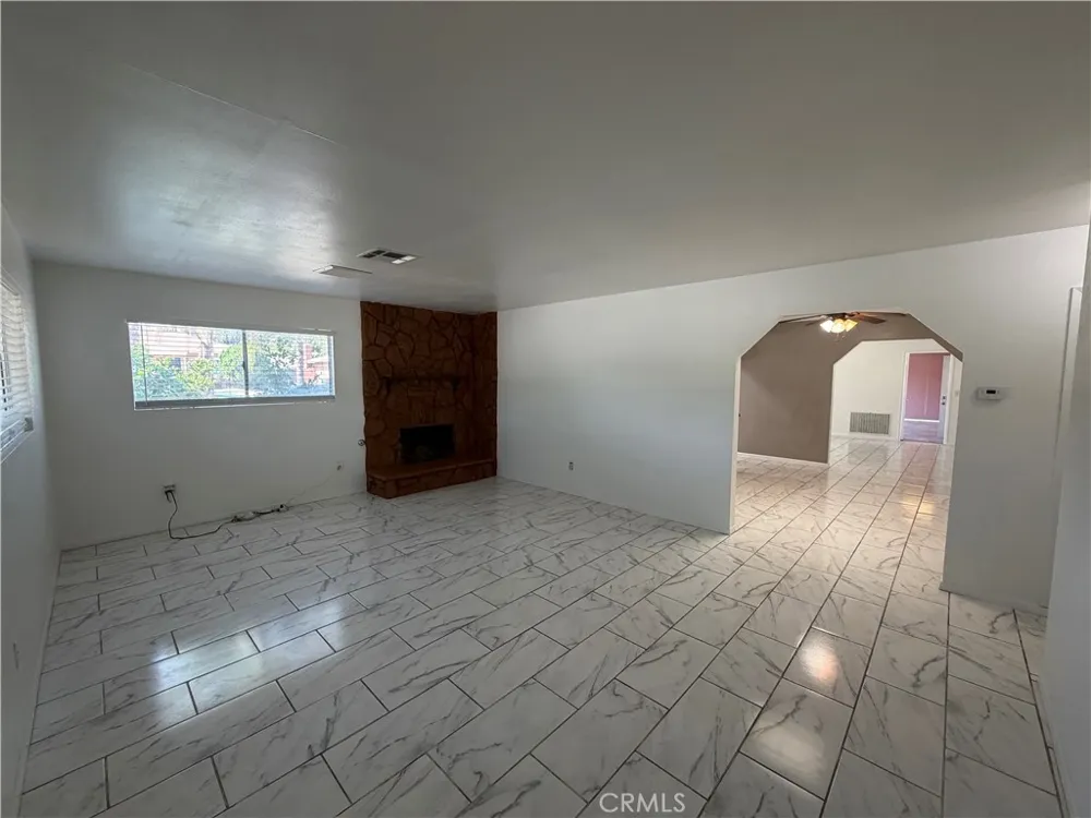 26695 Tellis Hemet, CA 92544