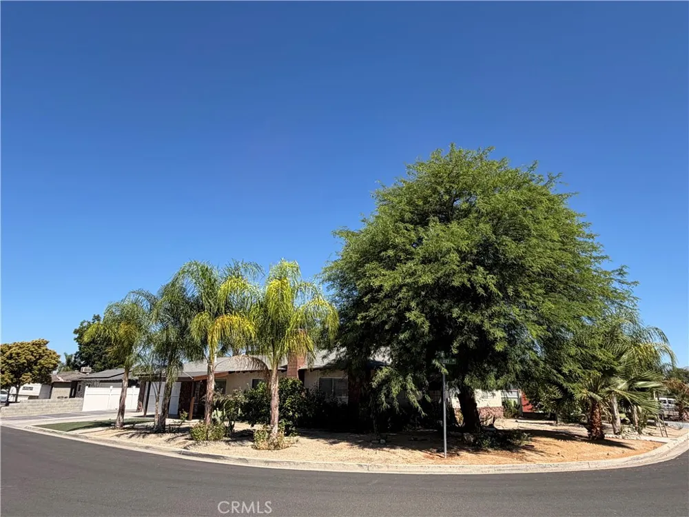 26695 Tellis Hemet, CA 92544