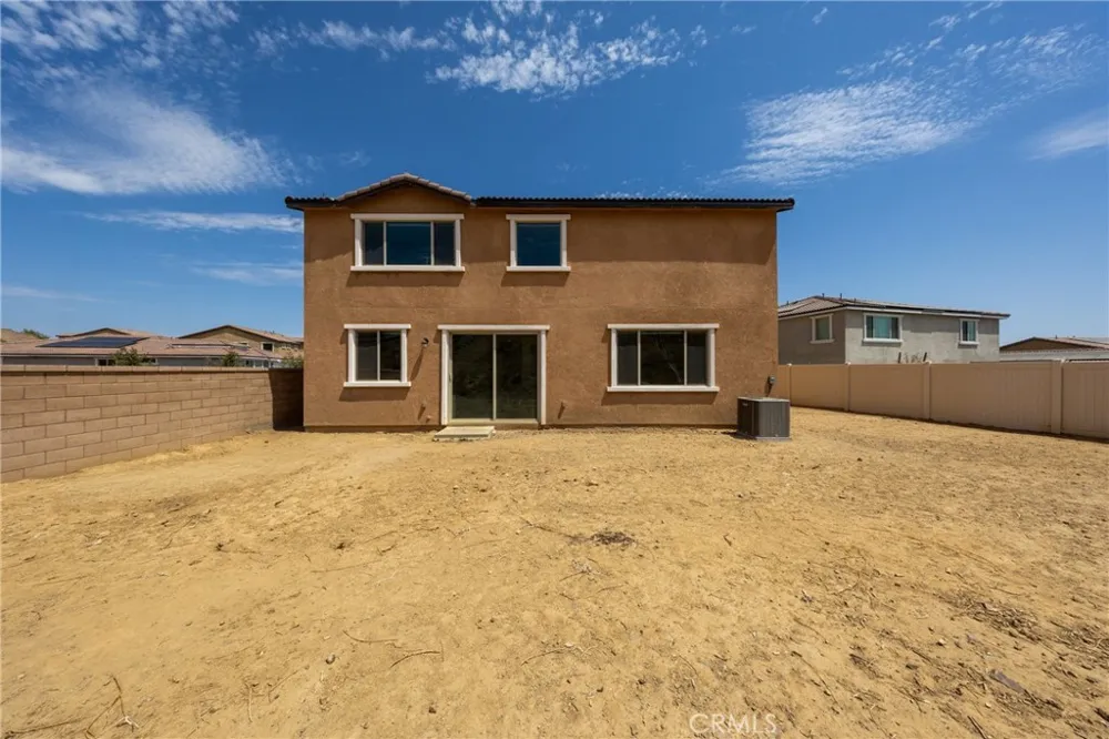 25311 Luna Peak Menifee, CA 92586