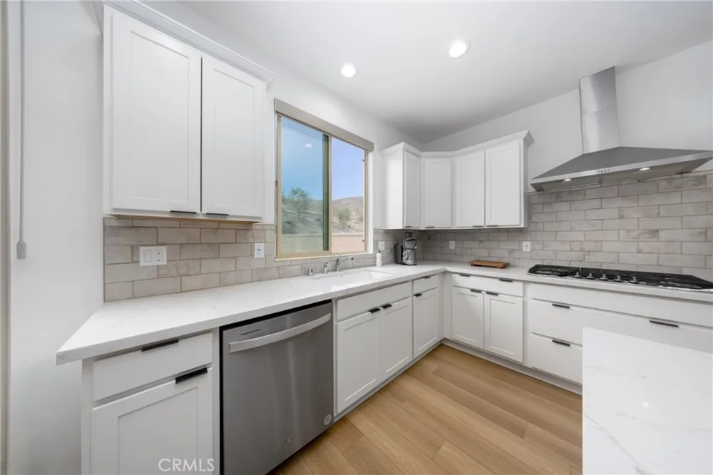 25311 Luna Peak Menifee, CA 92586