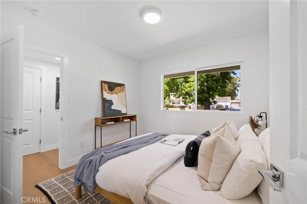 15550 Otsego Street Encino, CA 91436