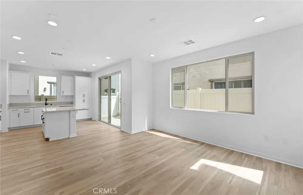 4264 South Malagon Privado Ontario, CA 91761