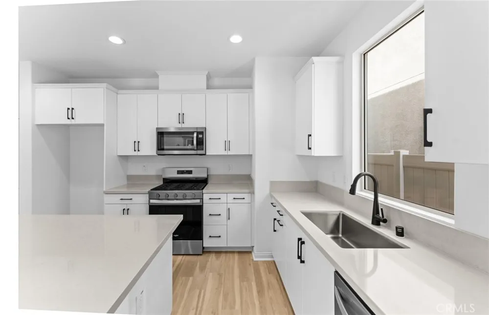 4264 South Malagon Privado Ontario, CA 91761