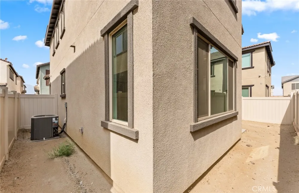 4264 South Malagon Privado Ontario, CA 91761