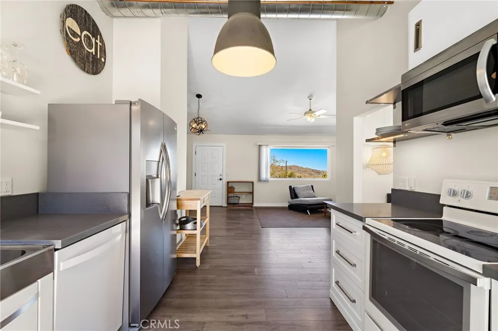 60229 La Mirada Trail Joshua Tree, CA 92252