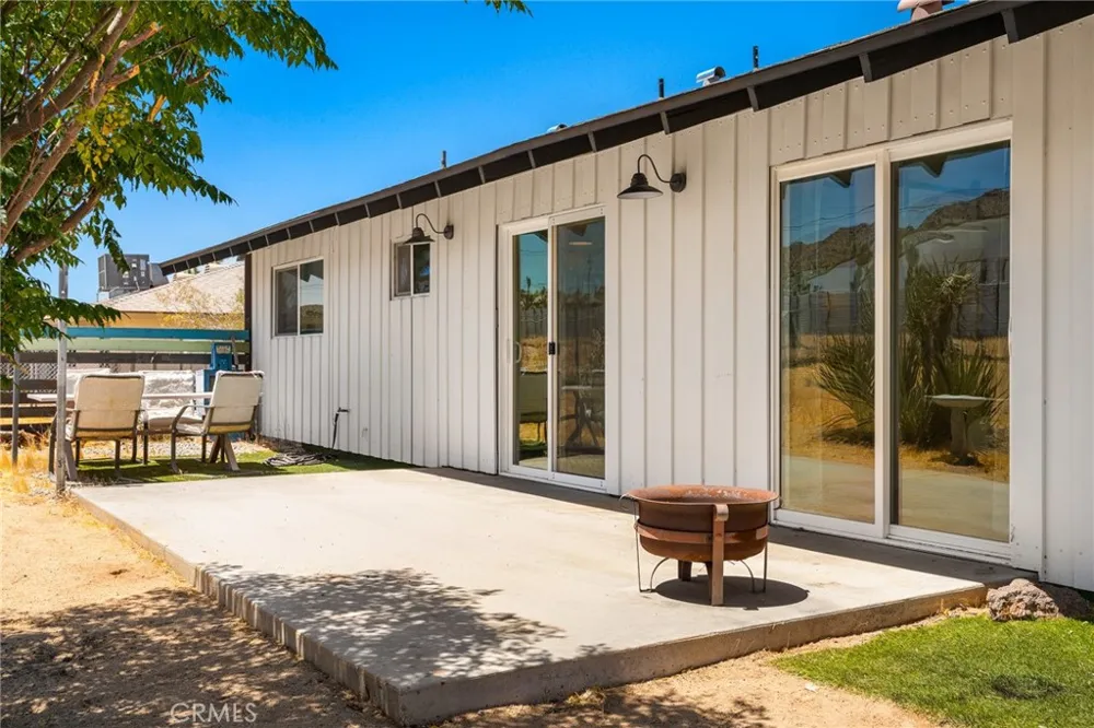 60229 La Mirada Trail Joshua Tree, CA 92252