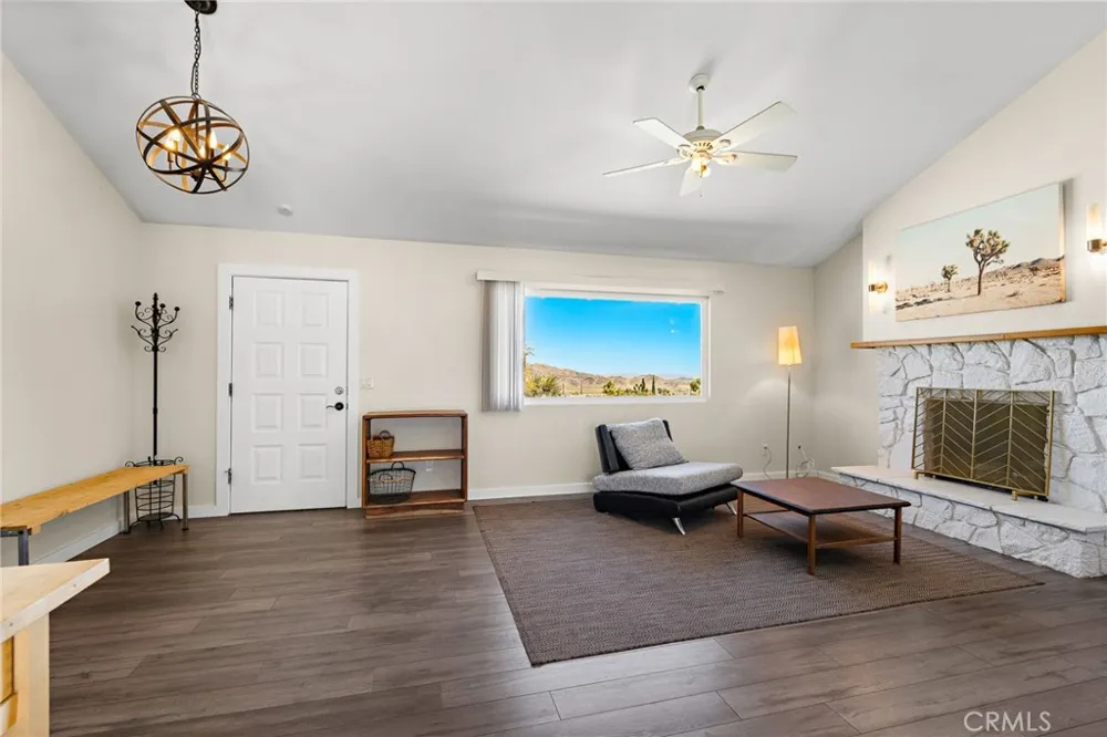 60229 La Mirada Trail Joshua Tree, CA 92252