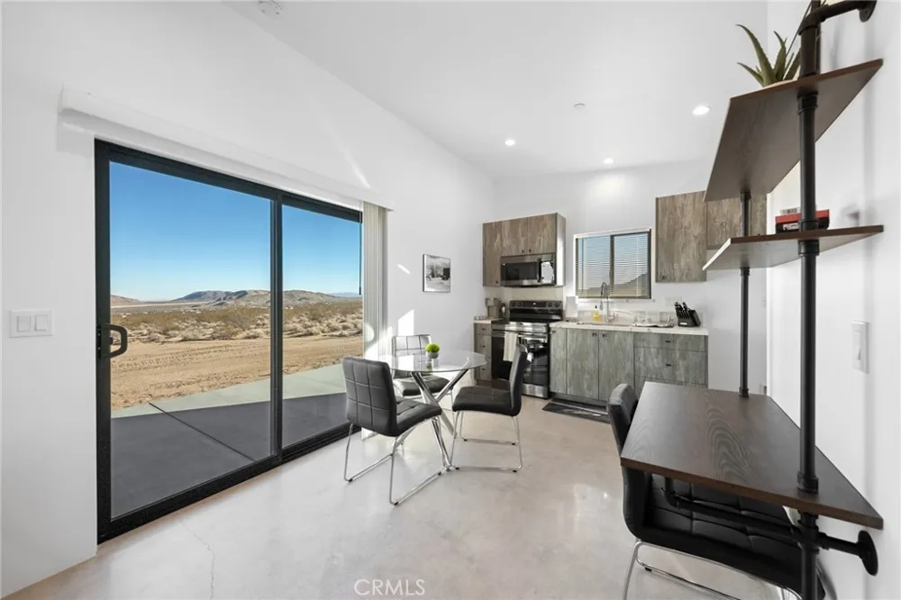 4525 Lookout Landers, CA 92285