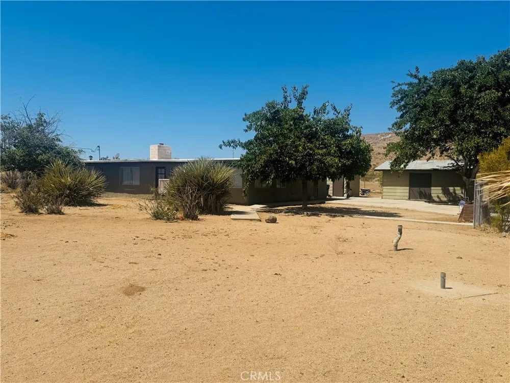56677 Sunset Drive Yucca Valley, CA 92284
