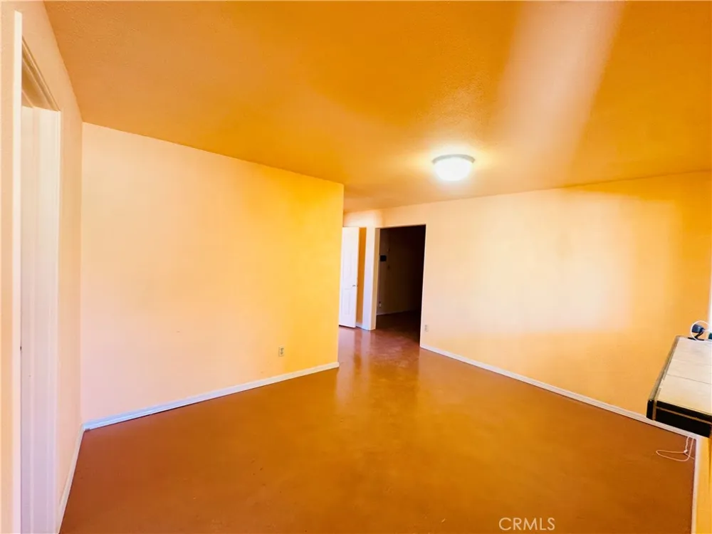 56677 Sunset Drive Yucca Valley, CA 92284