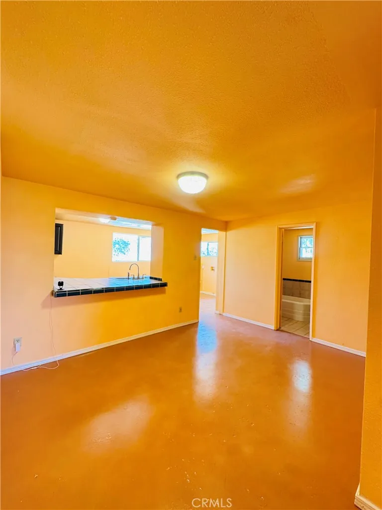 56677 Sunset Drive Yucca Valley, CA 92284
