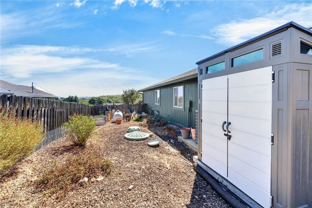 5315 Bel Air E Kelseyville, CA 95451